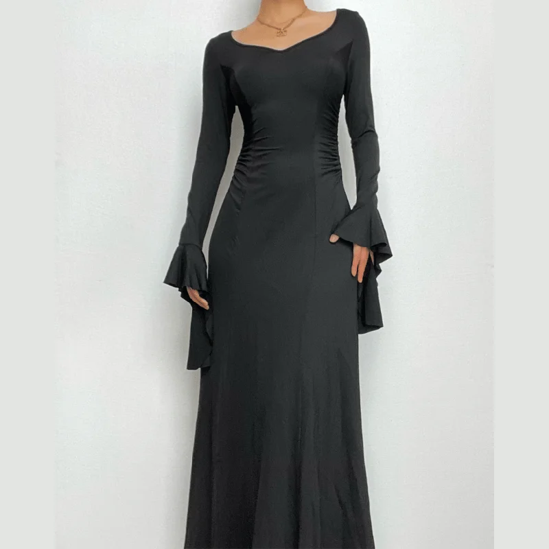 BerryBetty - Long flared sleeve solid v neck ruched maxi dress