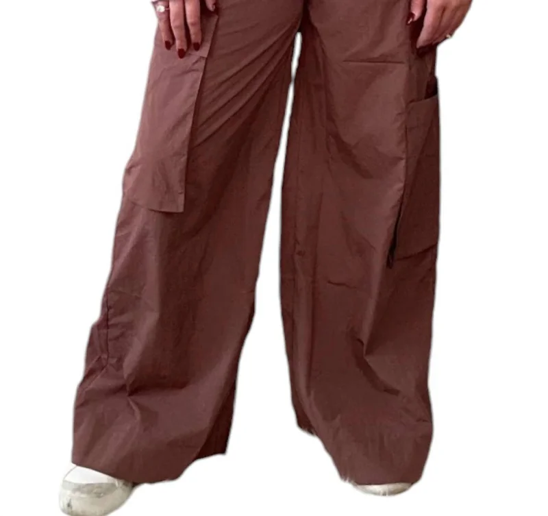 Asymmetrical Wide Leg Cargo Pants In Brown